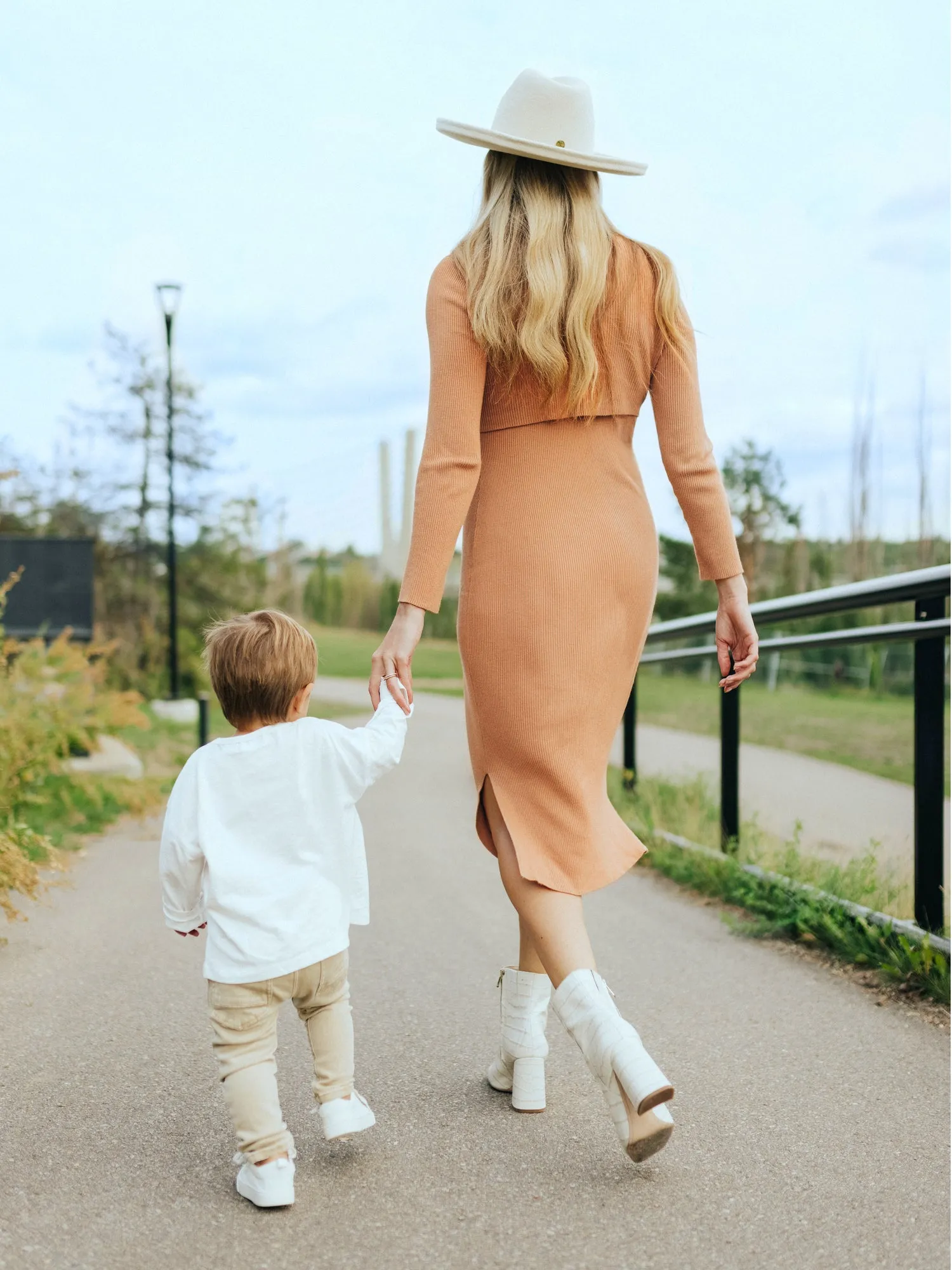 2-in-1 Maternity & Nursing Midi Dress | Camel