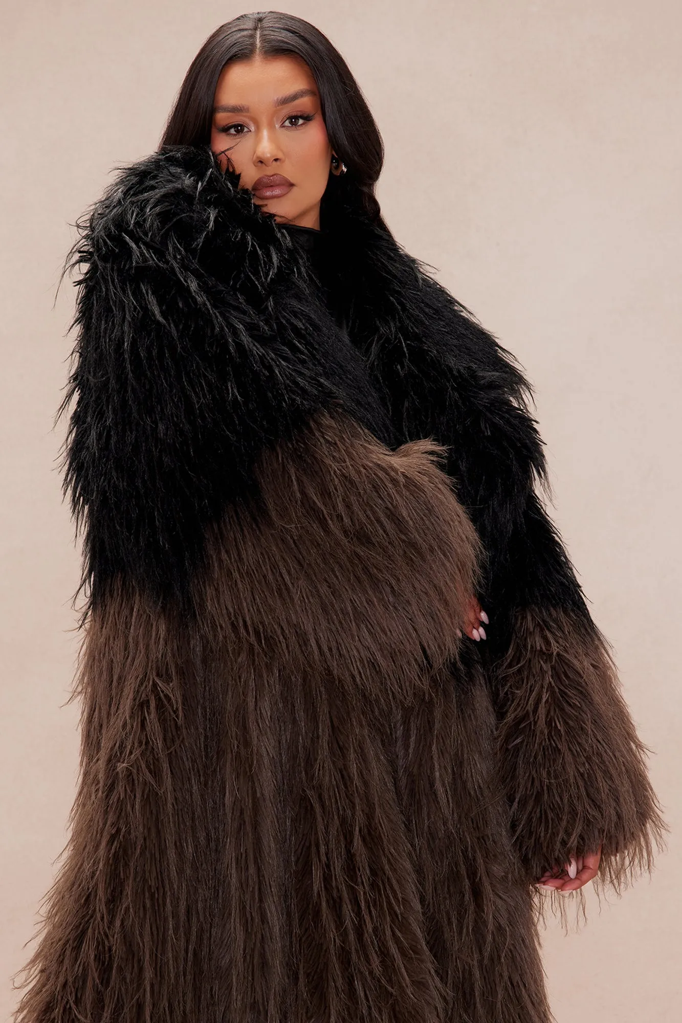 Aspen Luxe Fur Coat - Black/Brown