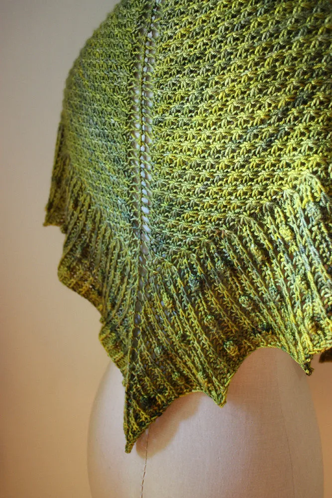 Asterisque Shawlette Knitting Pattern