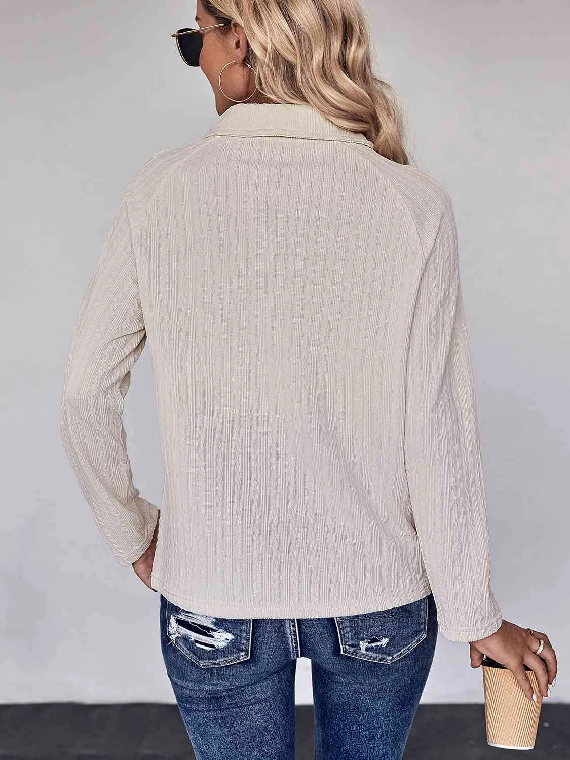 Collared Neck Buttoned Long Sleeve Top