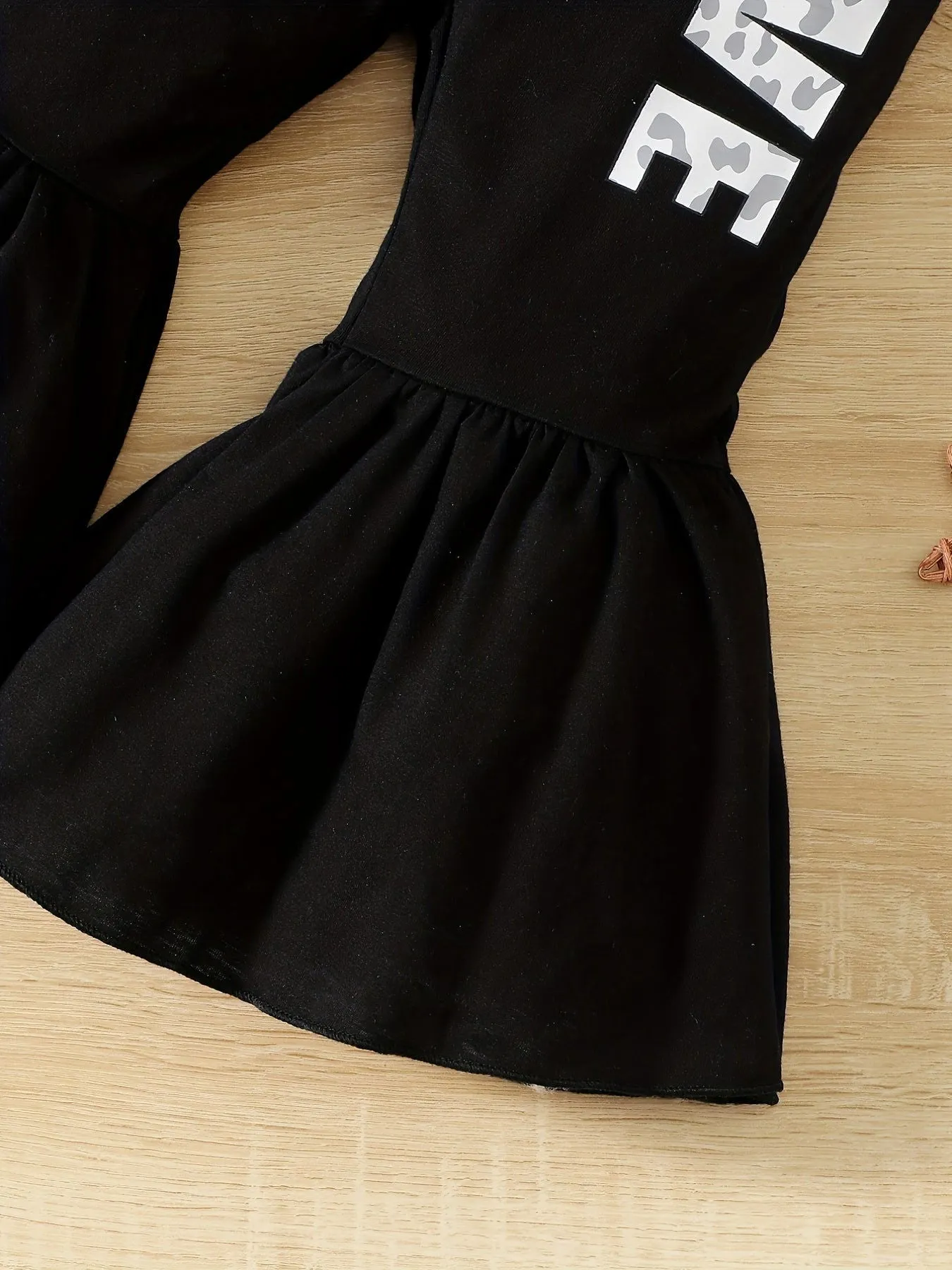 Cute Love Graphic Cotton Long Sleeve Romper Top and Pants