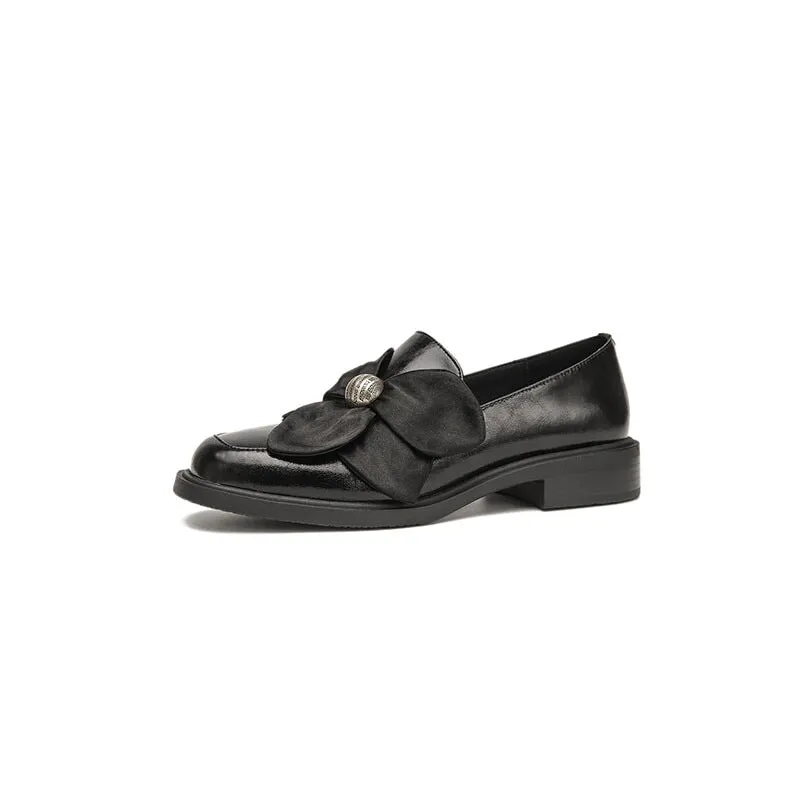 Flower Detail Leather Loafers Soft Round Toe Handmade in Black/Brown