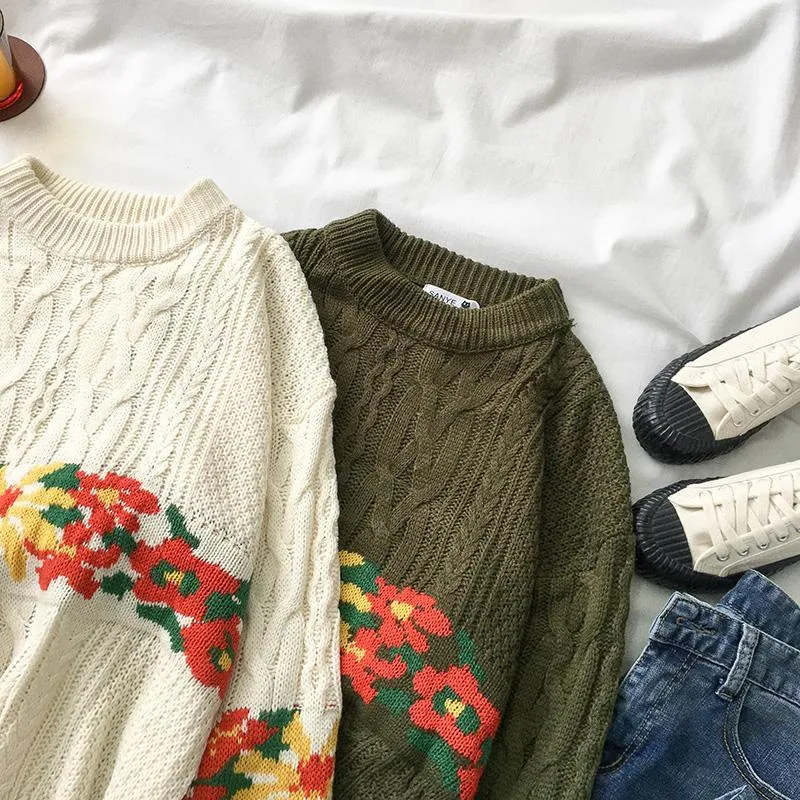 Holiday White Green Knit Braids Warm Sweater