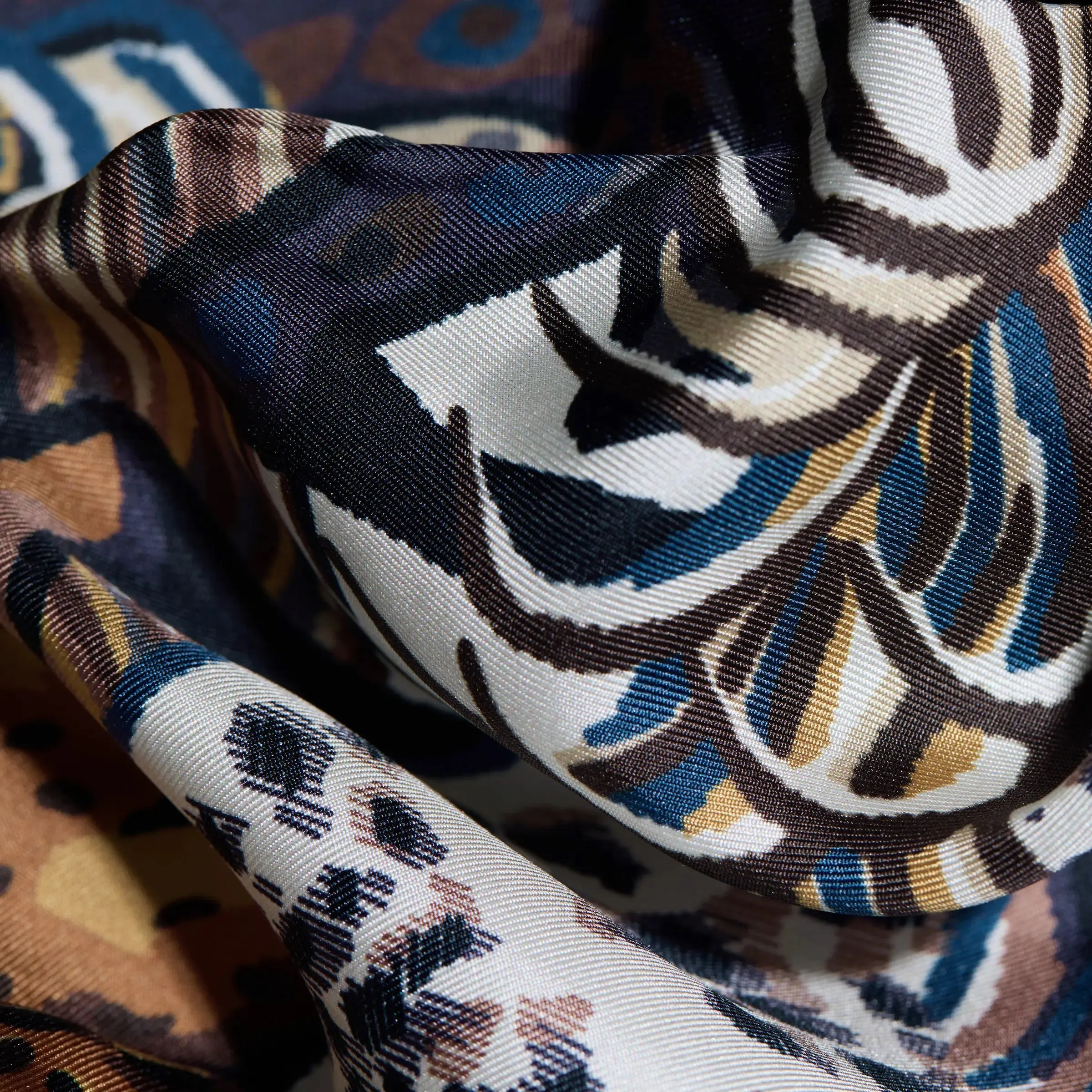 INOUI EDITIONS - WESTERN SQUARE SILK SCARF