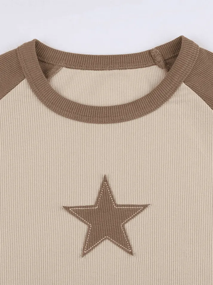 Joskaa Raglan Sleeve Star Patch Knit Crop Top