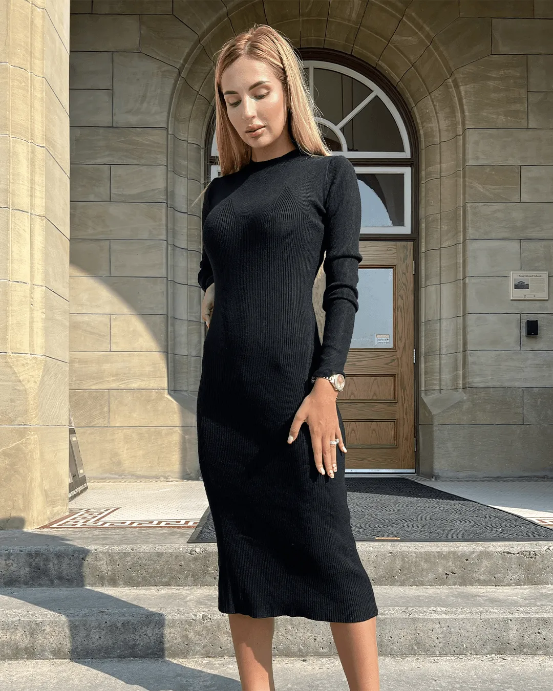 Long Sleeve Sweater Dress - Midi Dress - Black