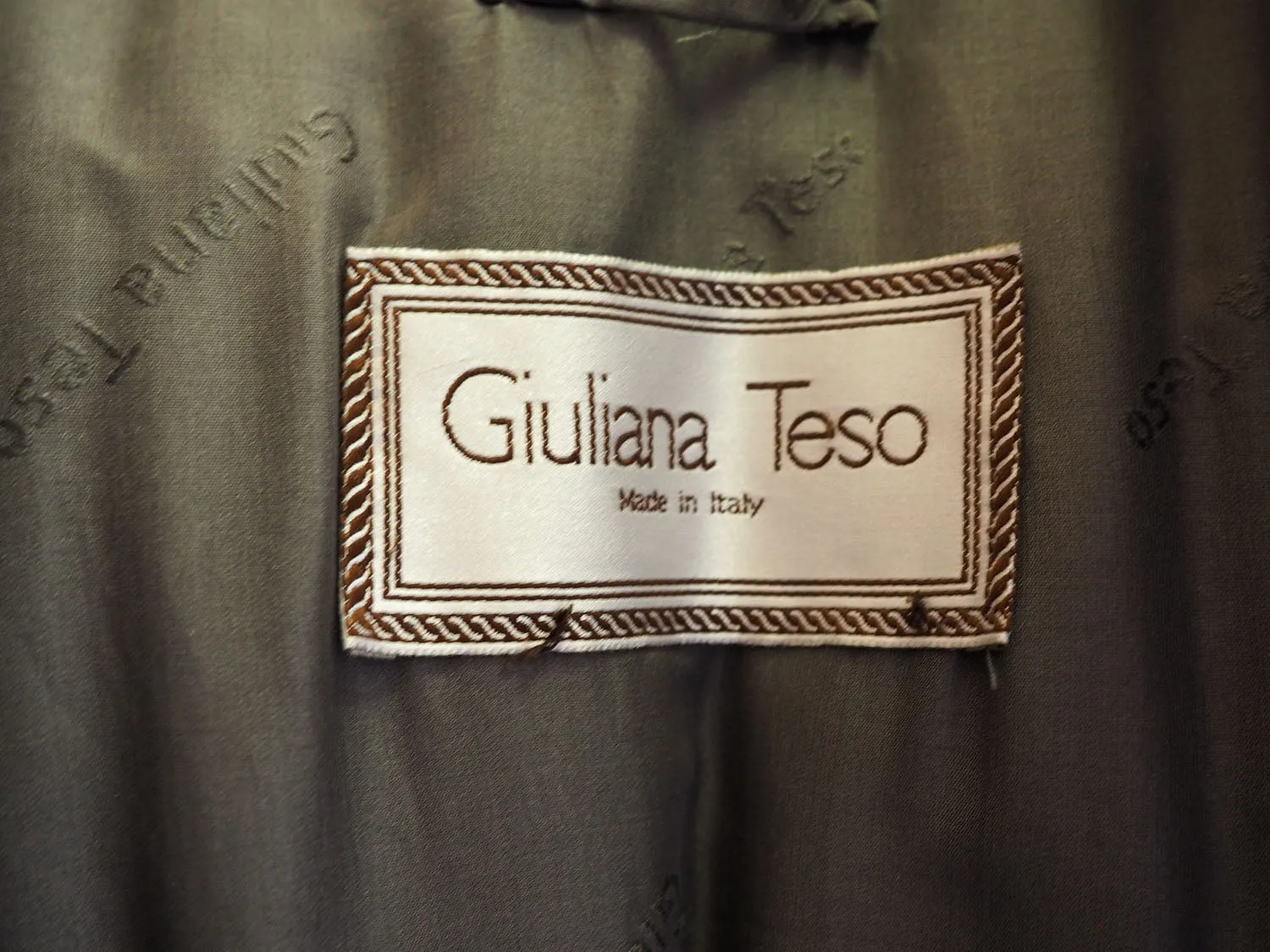 Luxurious Designer Russian Squirrel Fur Coat Coats By Giuliana Teso M/L 50" Long