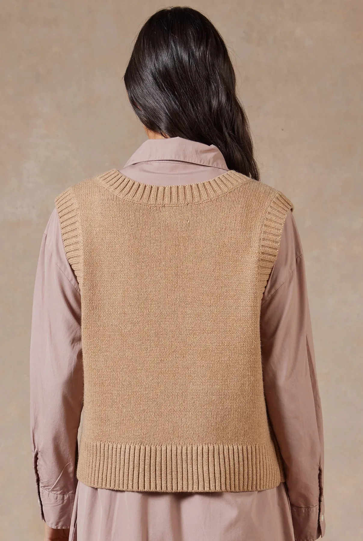 Malibu Knit Vest in Camel