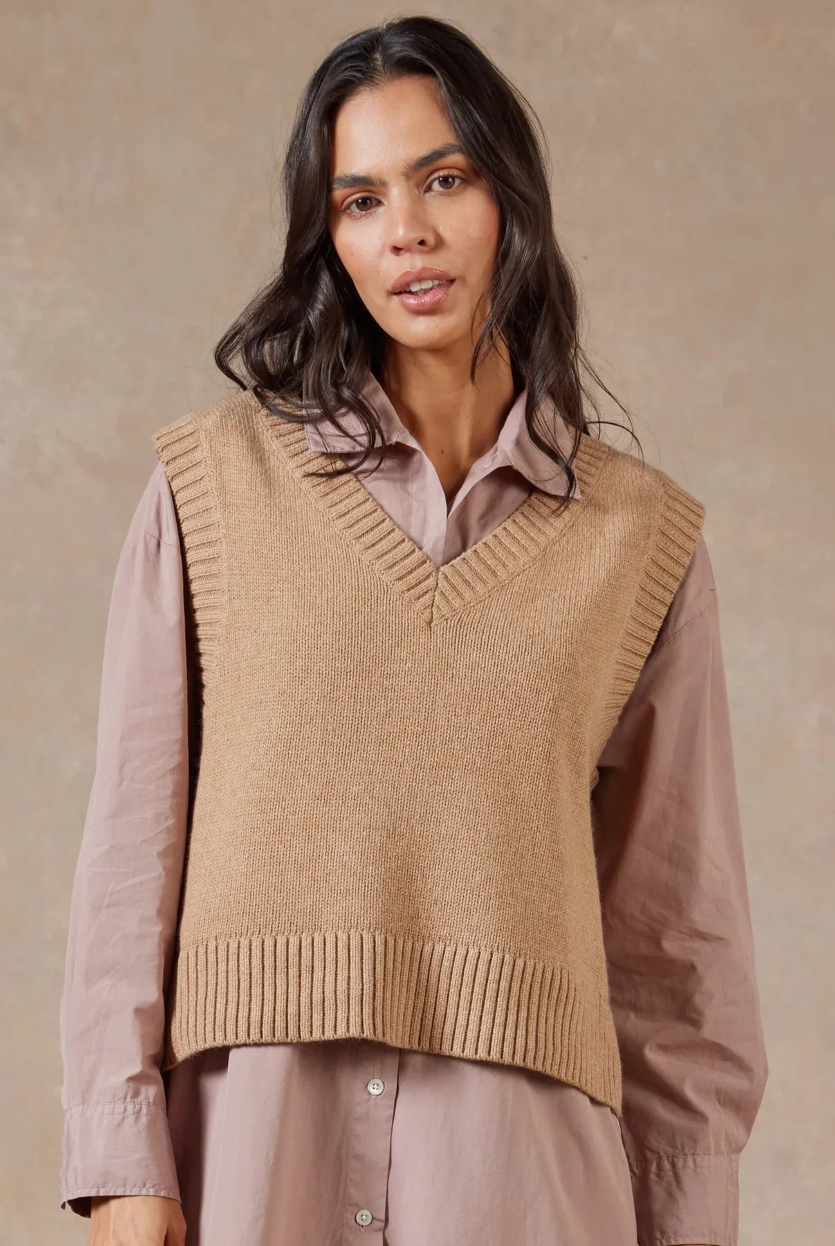 Malibu Knit Vest in Camel