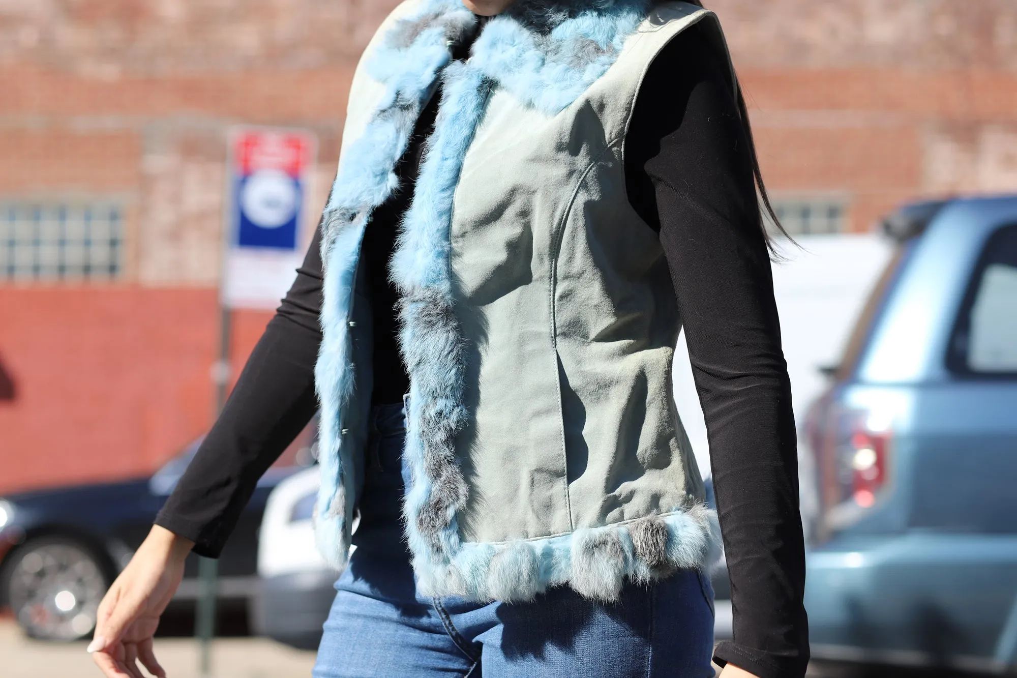 Suede Leather Vest w/ Fur Trim - Blue