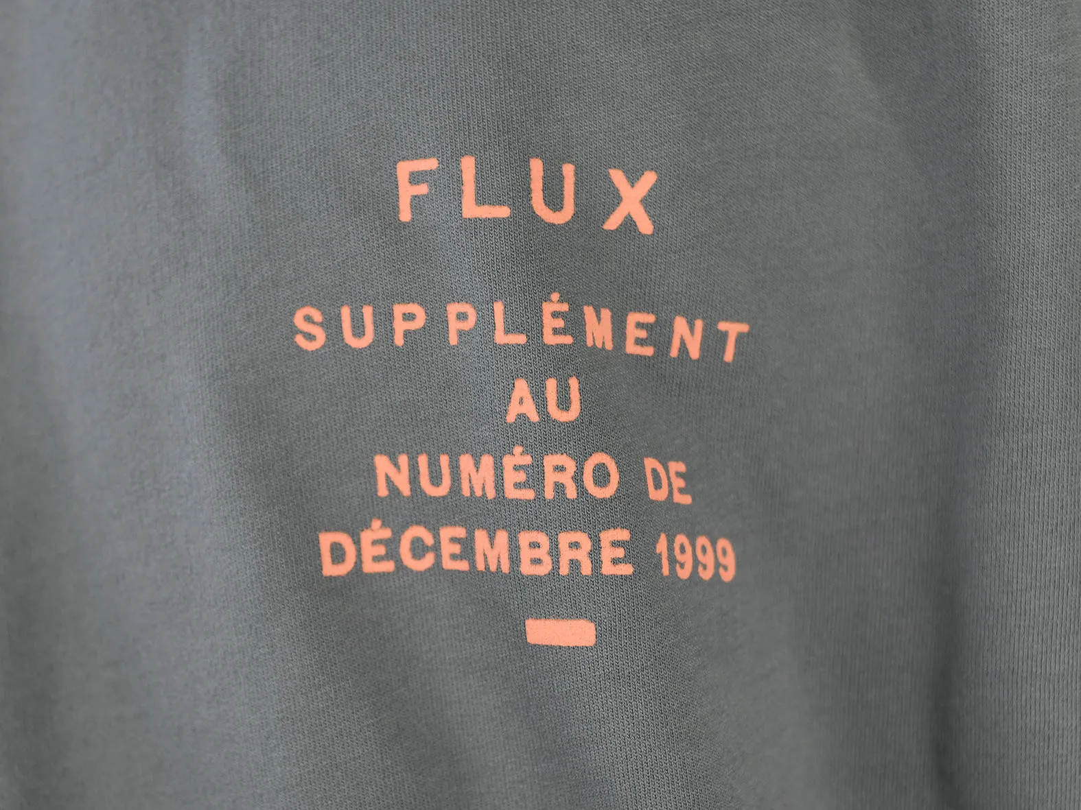 SUPPLEMENT SWEATER. SLATE