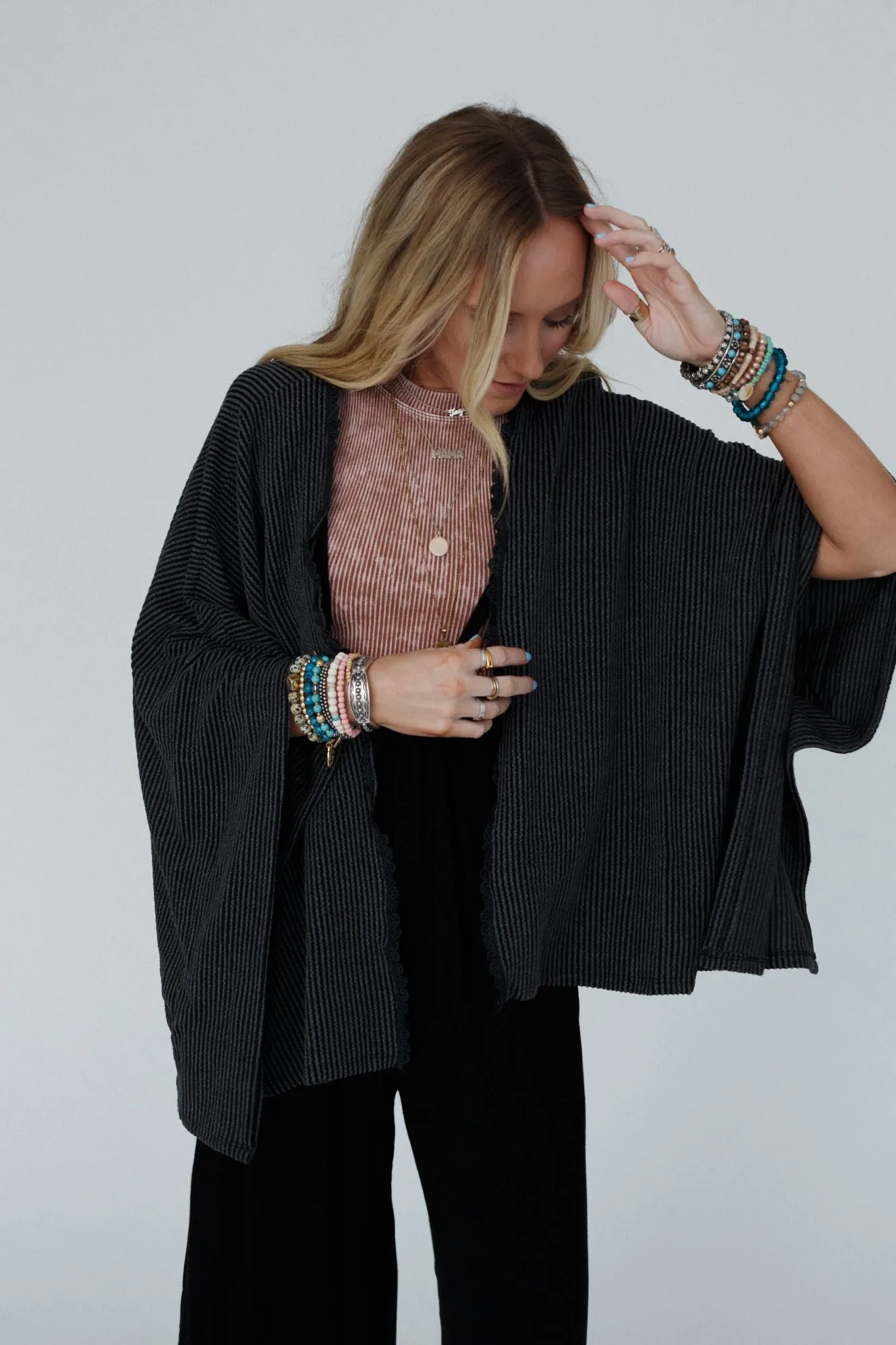 The Nest Lotus Lace Trim Ribbed Knit Kimono - Charcoal