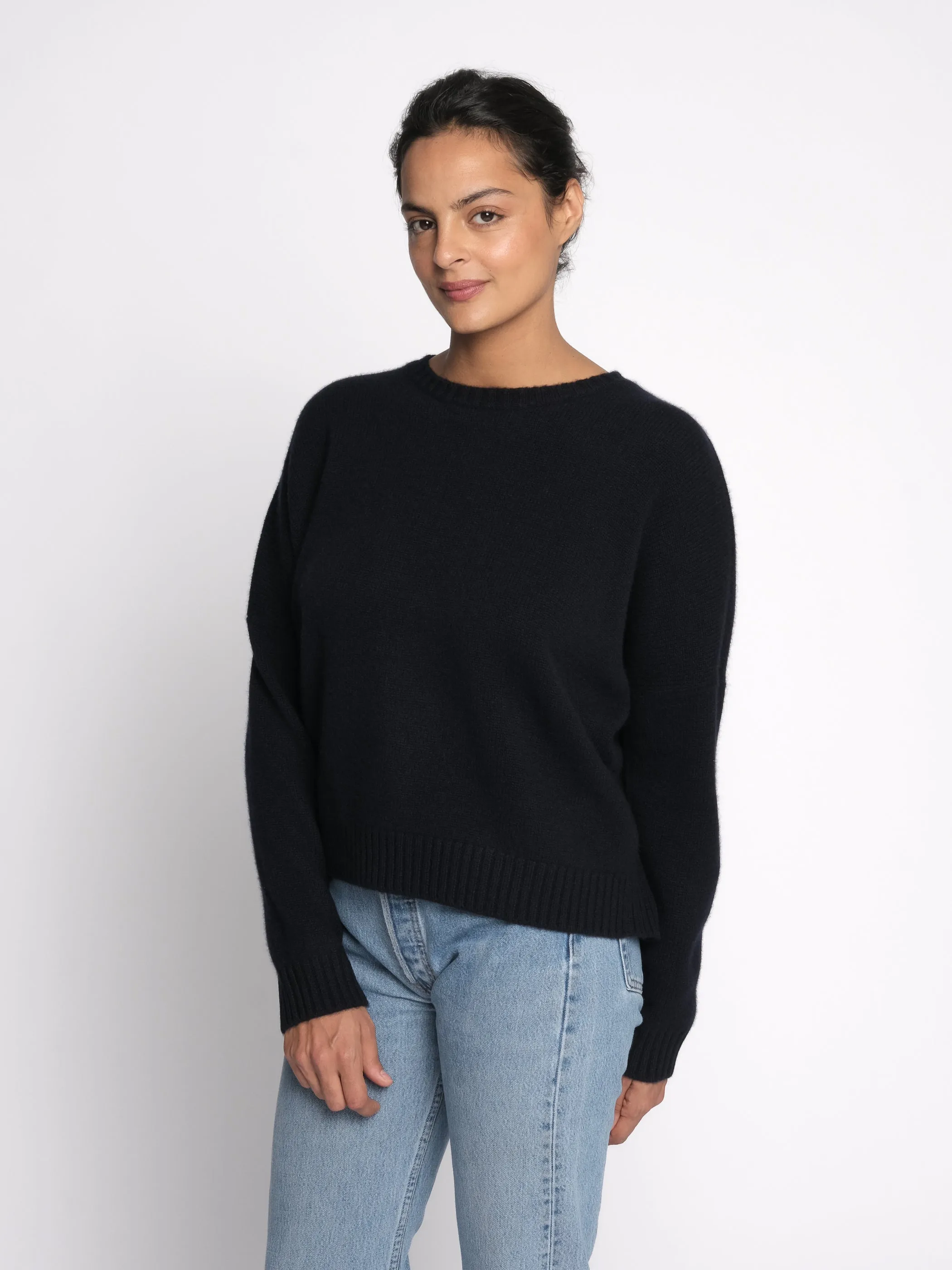 THE TRAPEZE SWEATER | Navy Blue