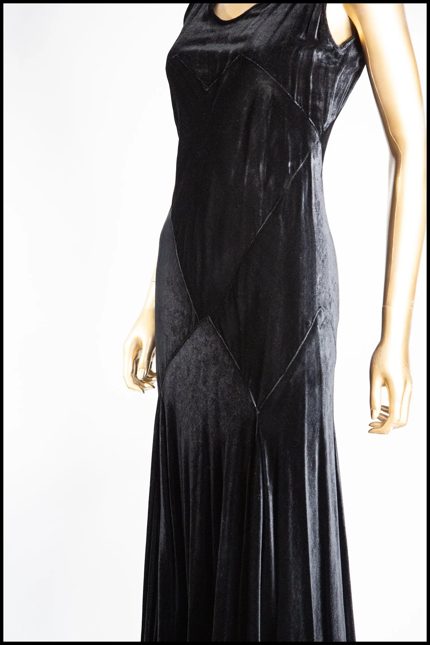 Vintage 1930s Black Bias Cut Velvet Dress