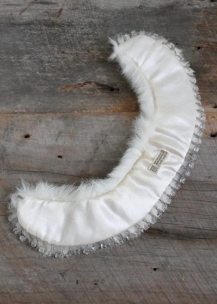 Vintage 1950s White Fur and Beaded Collar