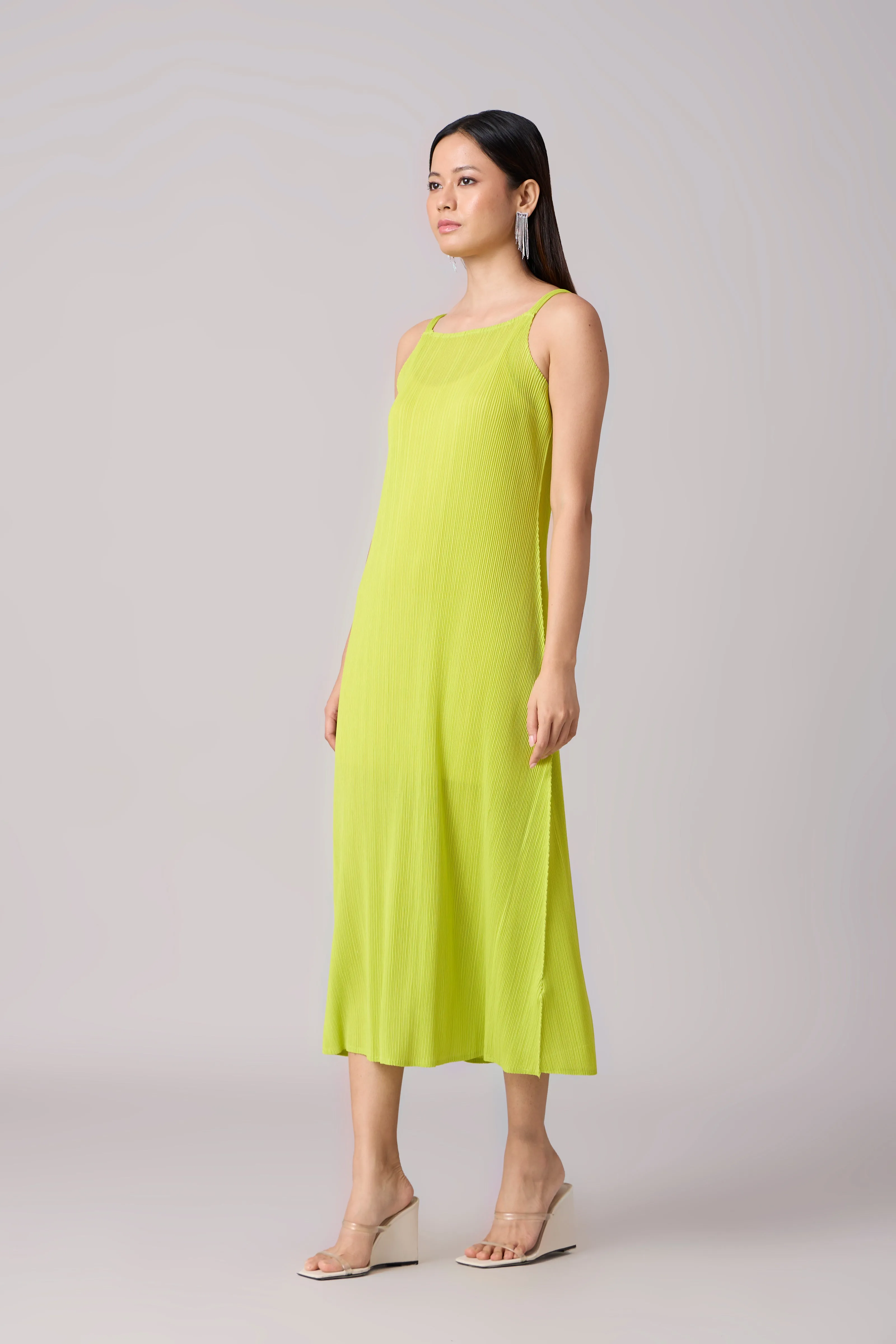 Willa Pleated Dress - Lime