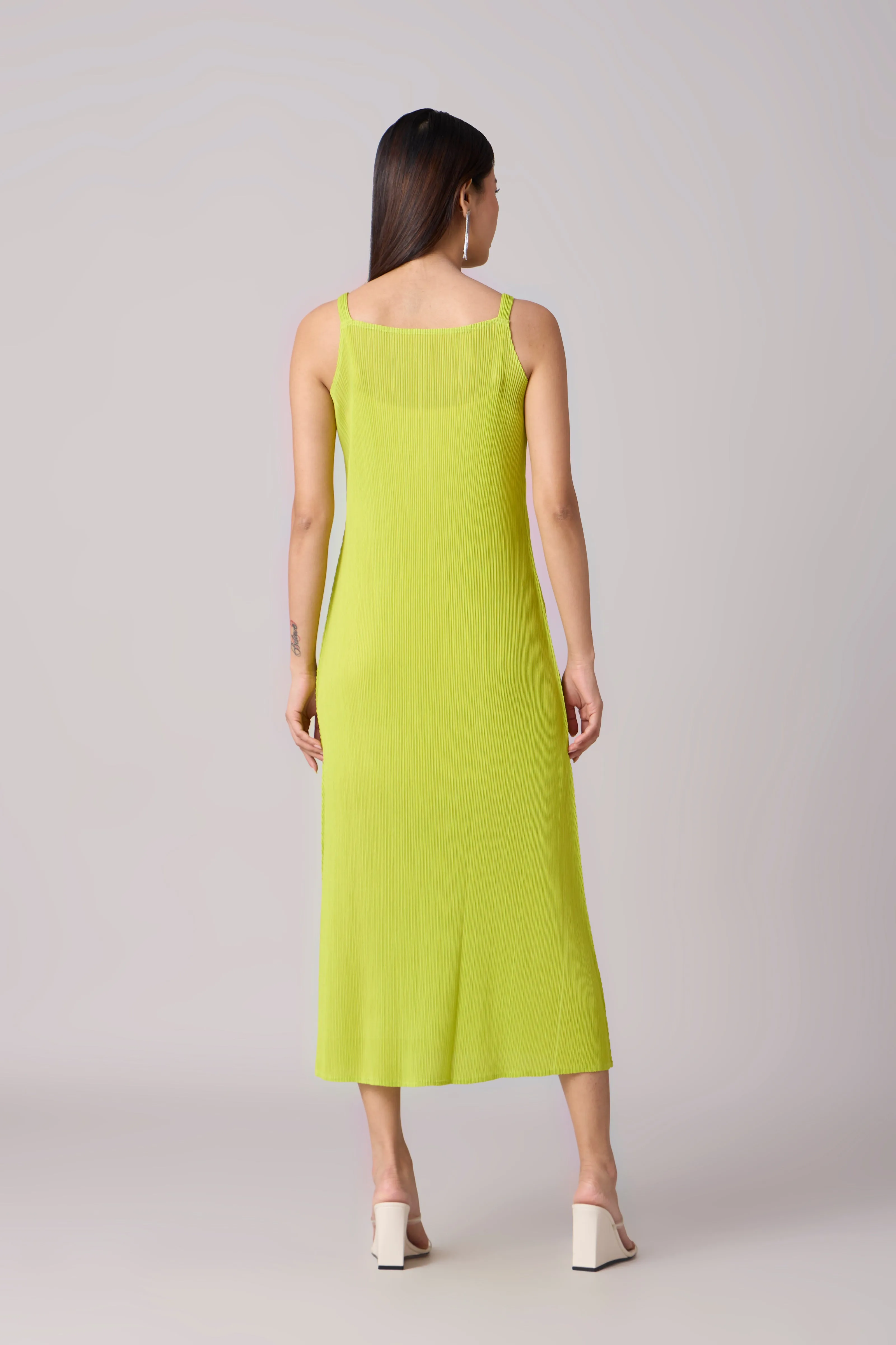 Willa Pleated Dress - Lime